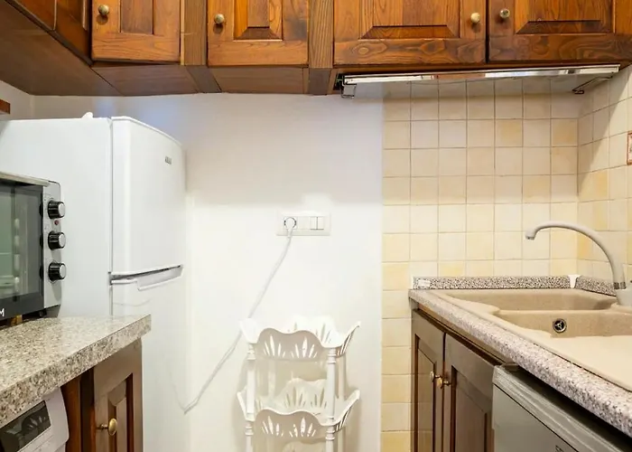 Apartment And Life