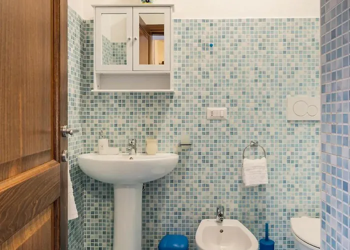 Apartment And Life *